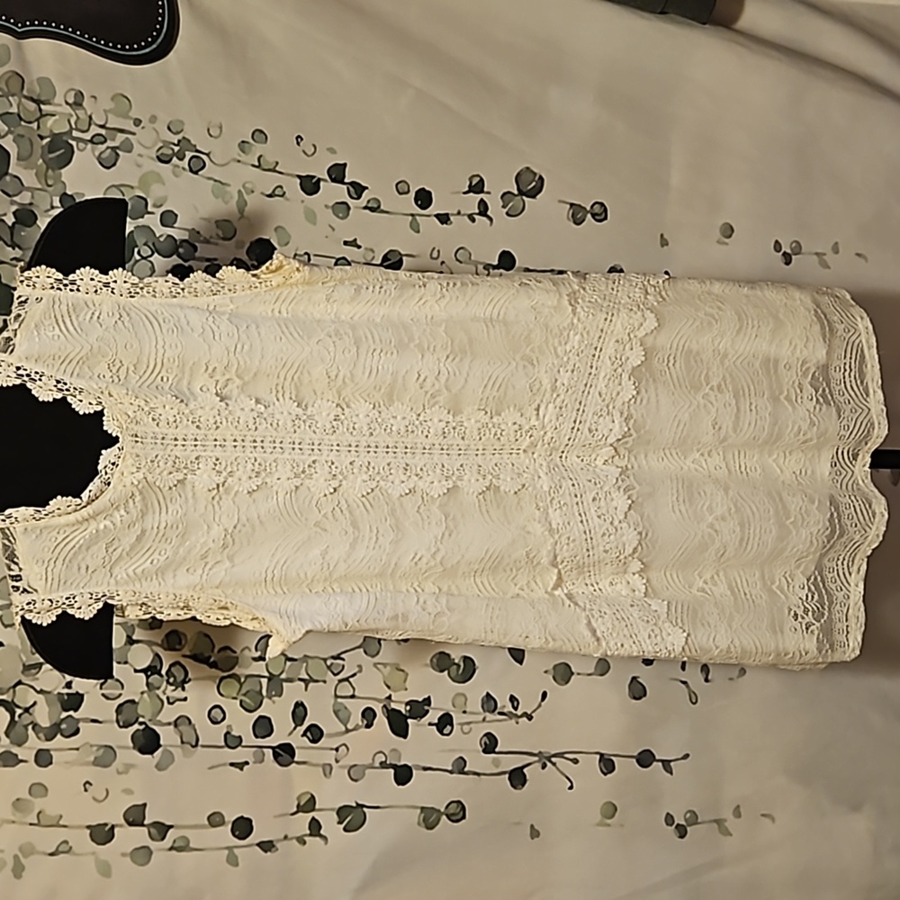 City triangles 🖤 white mini dress (#110)